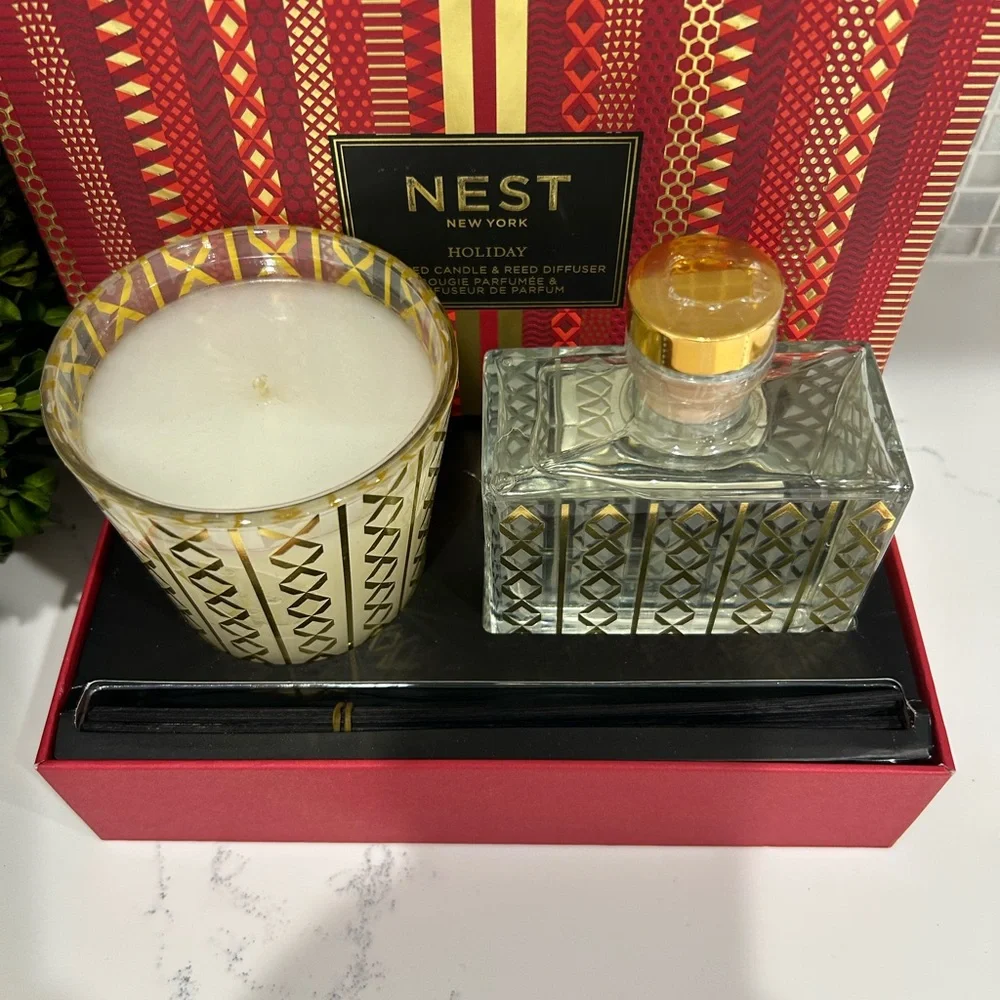 New York Holiday Classic Candle & Reed Diffuser Set NEST New York